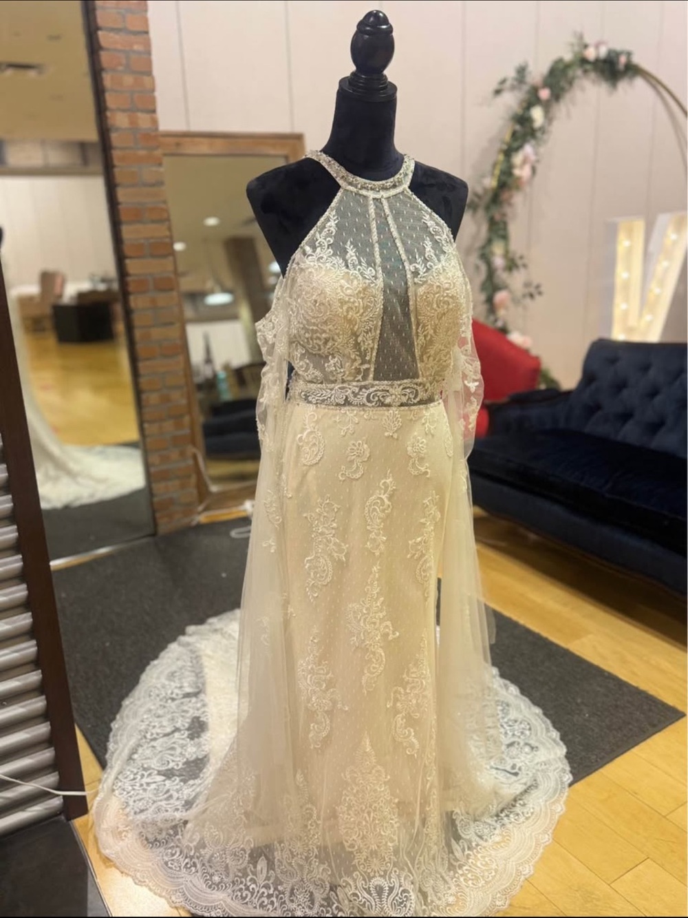 Elegant Boho  Lace Halter Wedding Dress